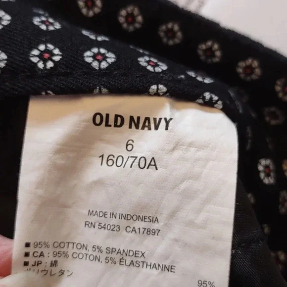 Old Navy Black Pants Size 6 - Picture 5 of 5